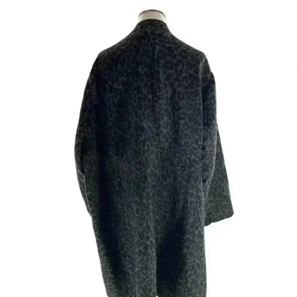 Torrid Gray Black Animal Leopard  Woolen  Coat Jacket Plus Size 6X (30W] New - Picture 3 of 7